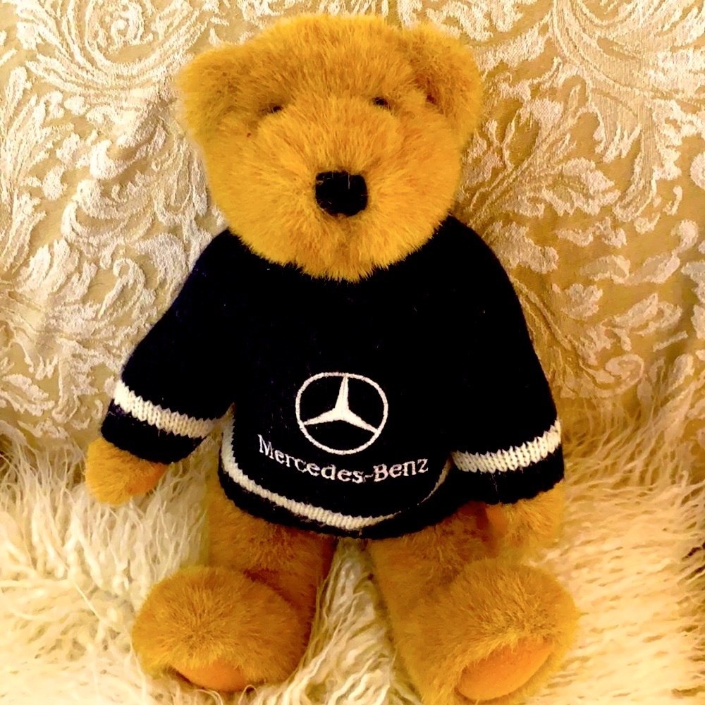 Mercedes bear